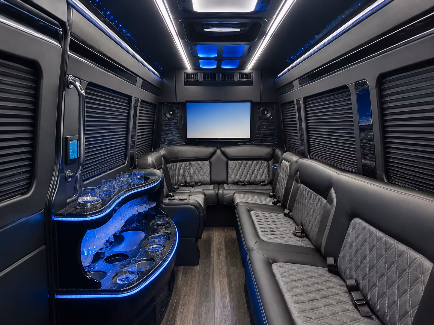 for quick and easy end of year and reward trip transportation to rapids water park